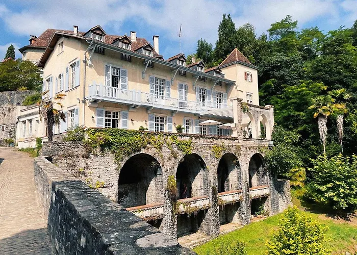 Bed & Breakfast Maison Du Gave 4*